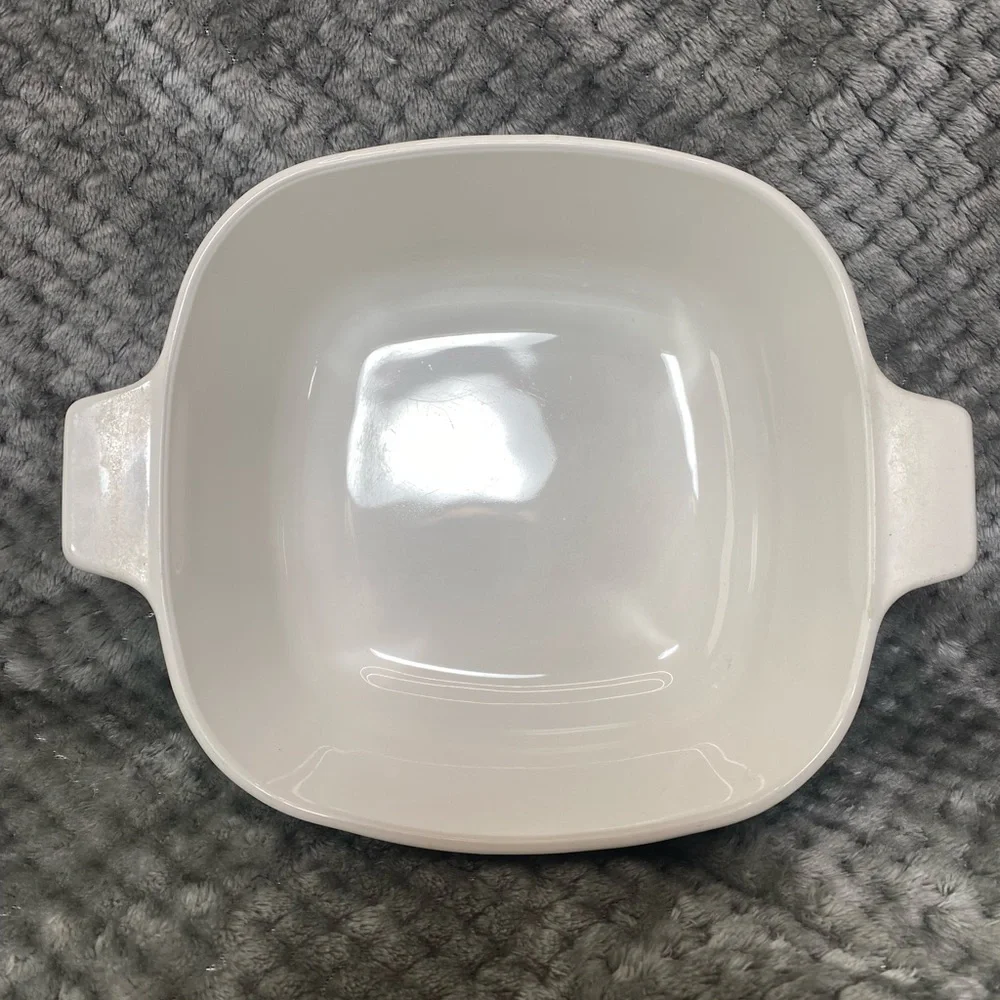 Classic CorningWare Cornflower Casserole Dish - Circa 1985-1999